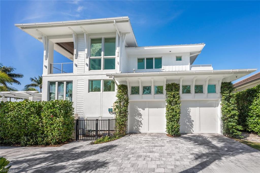 OLDE NAPLES - Residential Lease