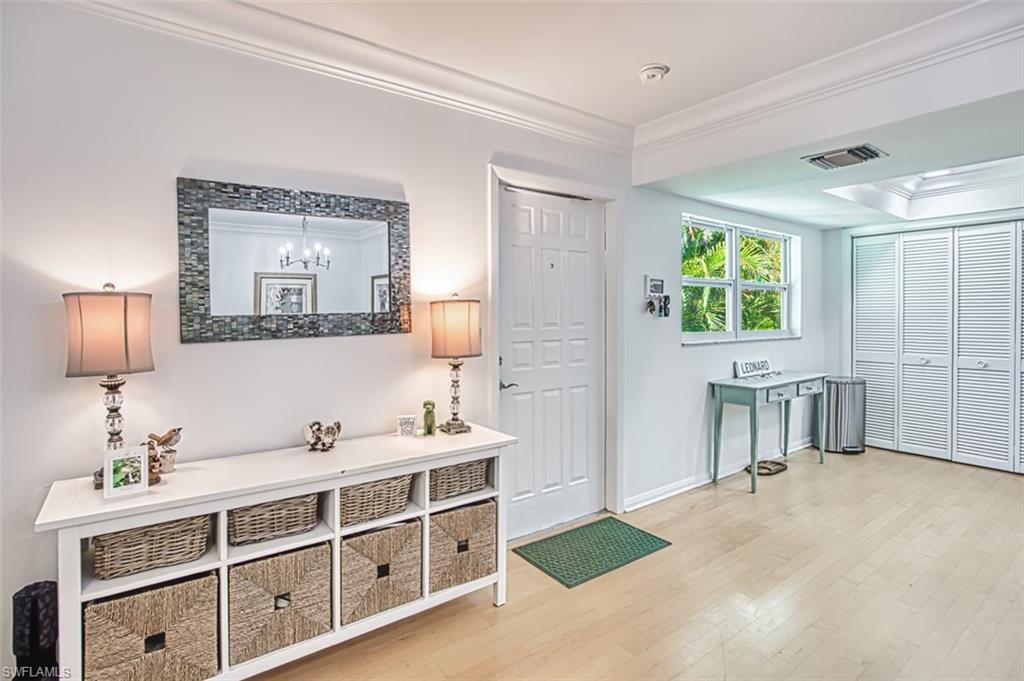 SOLANA OAKS - Residential