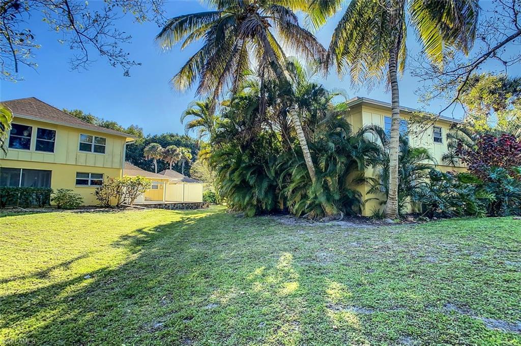 SOLANA OAKS - Residential