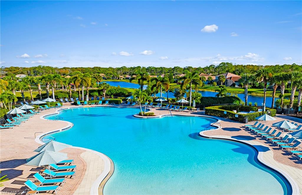 HAMPTON LAKES - Residential