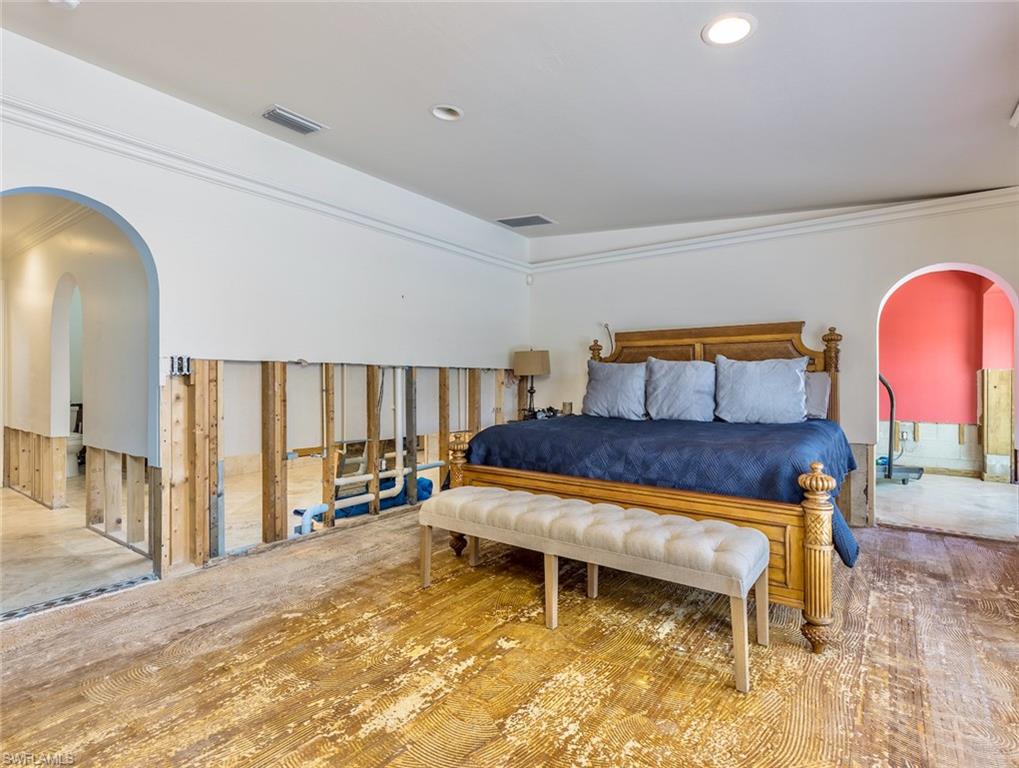 SUNSET COVE - Residential