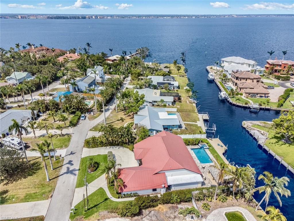 SUNSET COVE - Residential