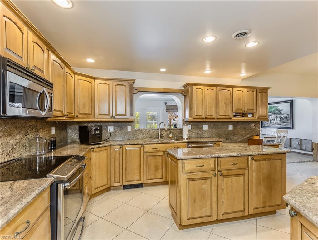 SUNSET COVE - Residential