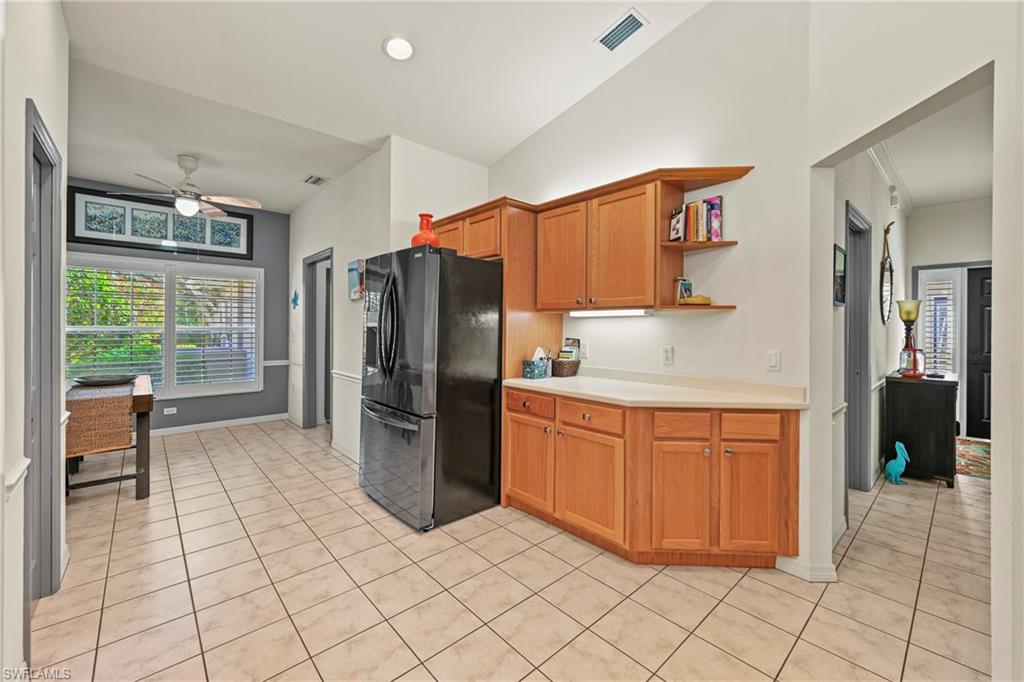 COCONUT SHORES - Residential