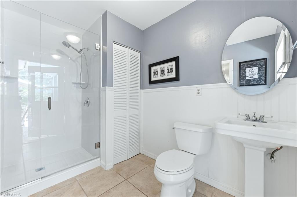 VALENCIA TERRACE - Residential