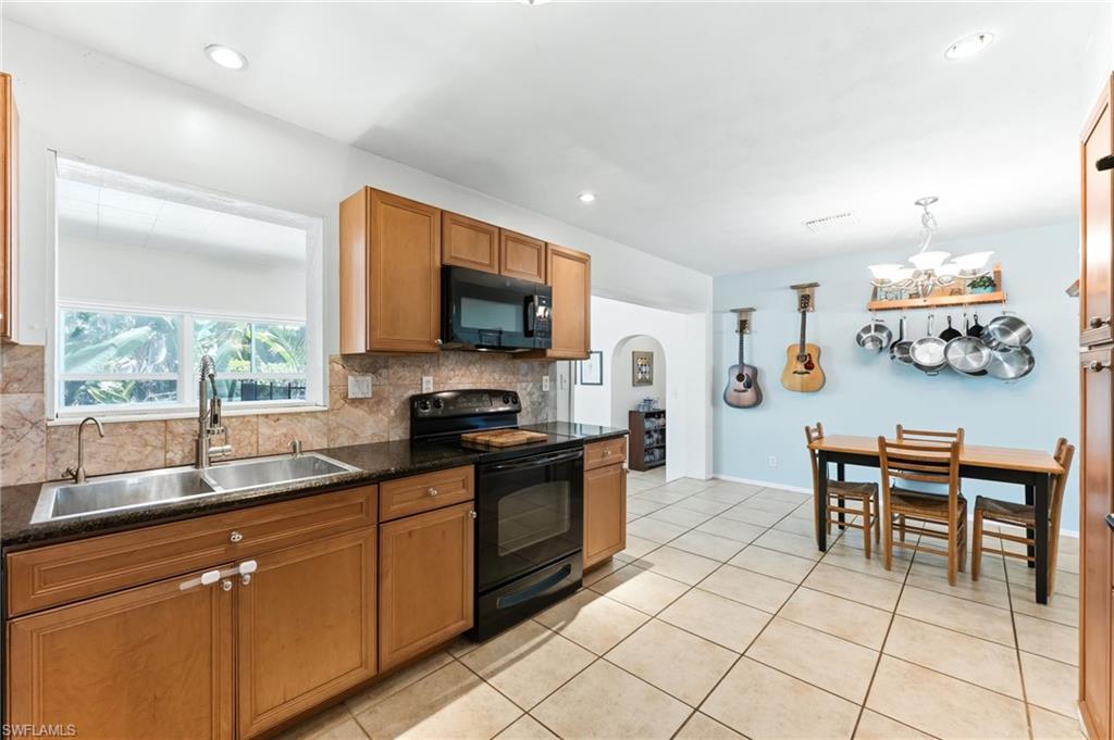 VALENCIA TERRACE - Residential