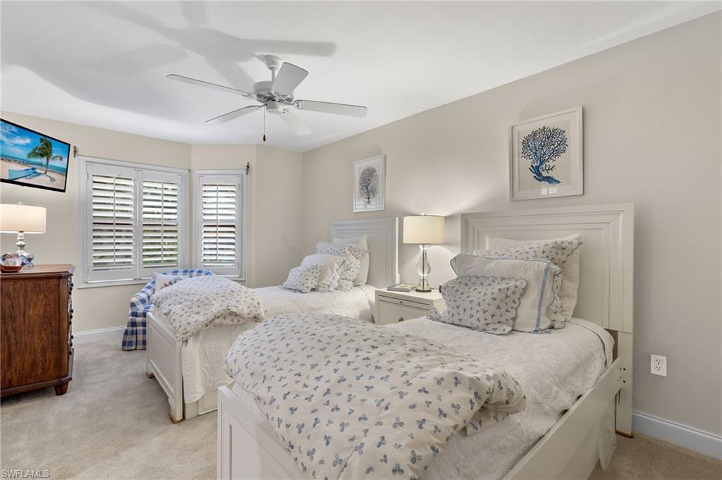 VILLAS AT PELICAN BAY - Residential