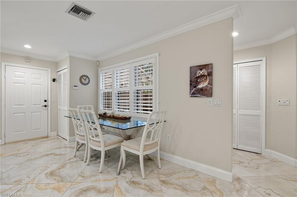 VILLAS AT PELICAN BAY - Residential