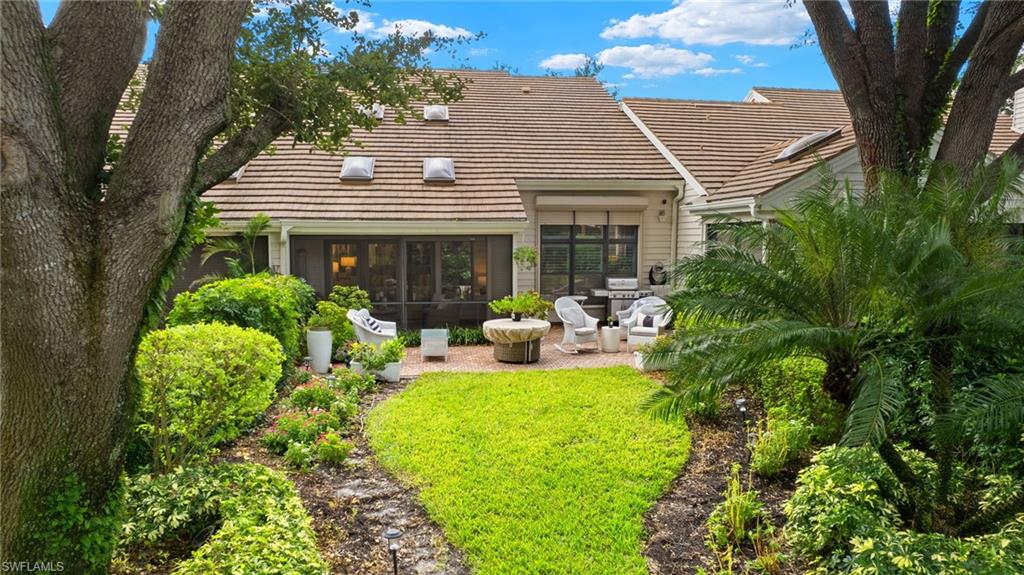 VILLAS AT PELICAN BAY - Residential