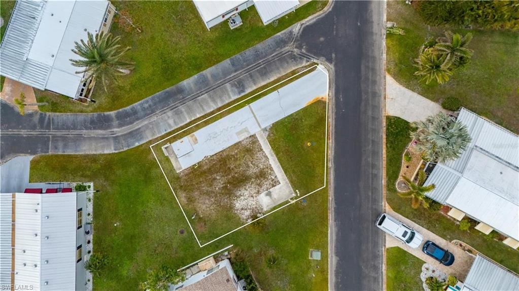 PORT CHARLOTTE - Land