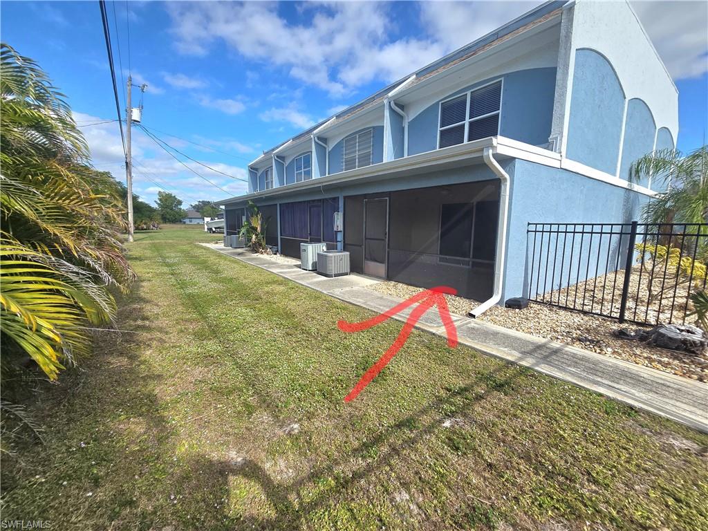 SQUARE ONE CONDO - Residential