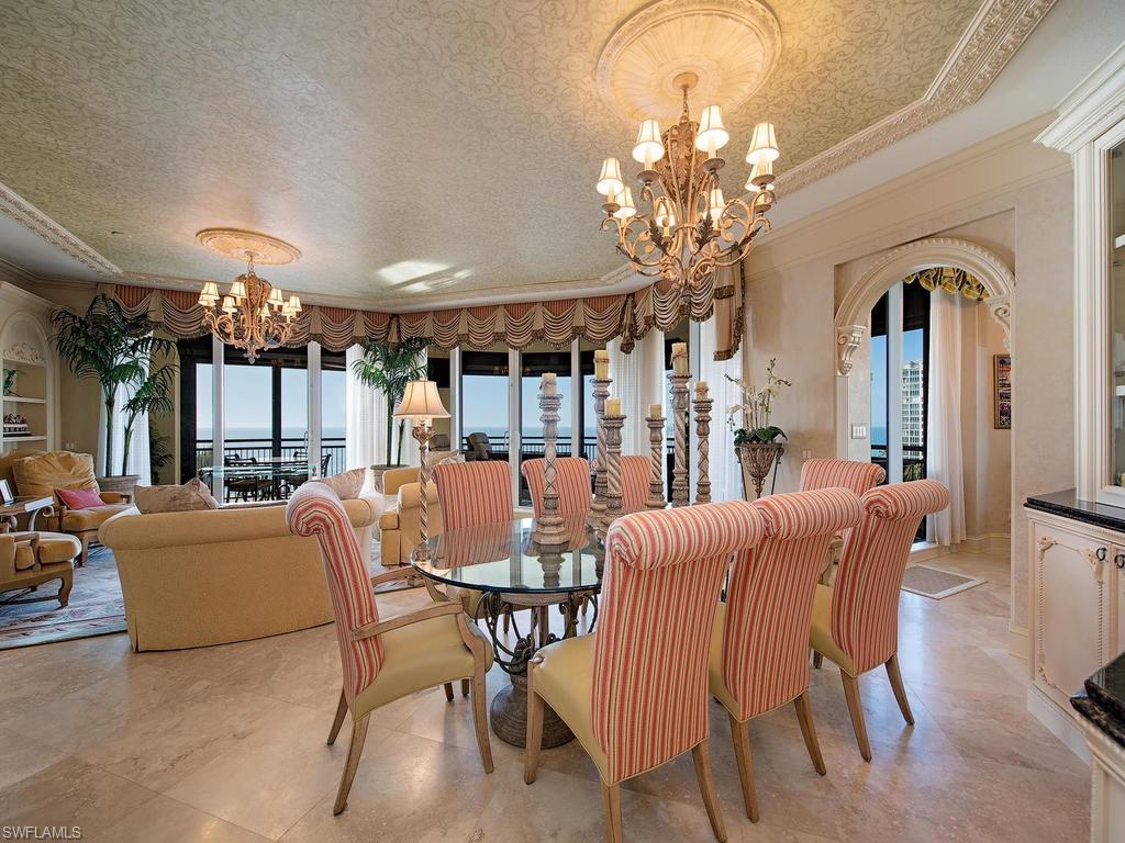 SEASONS AT NAPLES CAY - Residential