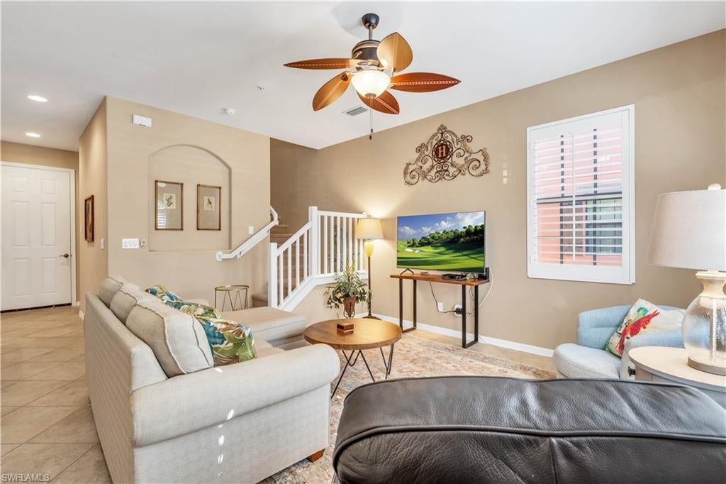 9077 Rialto ST 6101