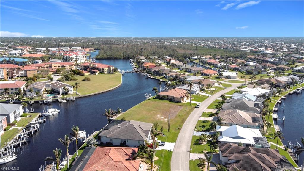 PUNTA GORDA ISLES - Land