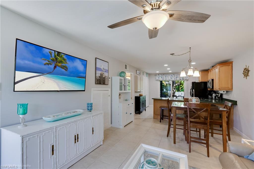 SAND DOLLAR VILLAS - Residential