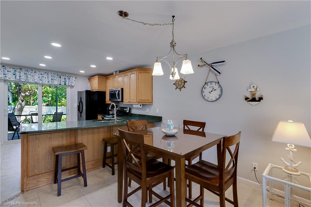 SAND DOLLAR VILLAS - Residential