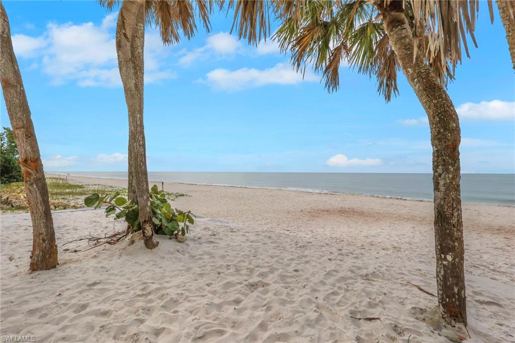 FAIRFAX CLUB - Residential Lease