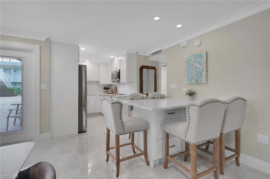 FAIRFAX CLUB - Residential Lease