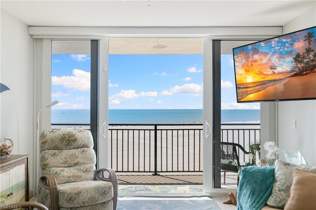 TRADEWINDS APTS OF MARCO ISLAND - Residential