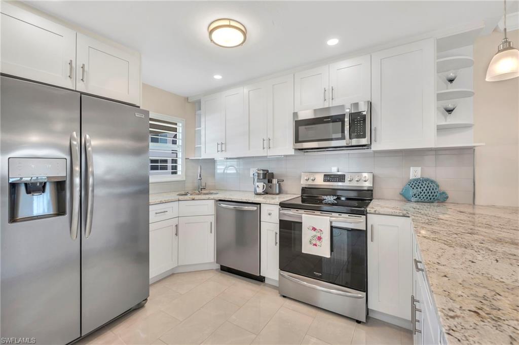 HIGH POINT COUNTRY CLUB - Residential