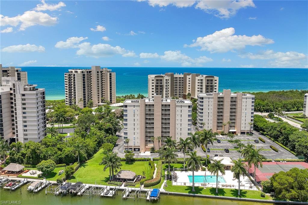 VANDERBILT LANDINGS - Residential