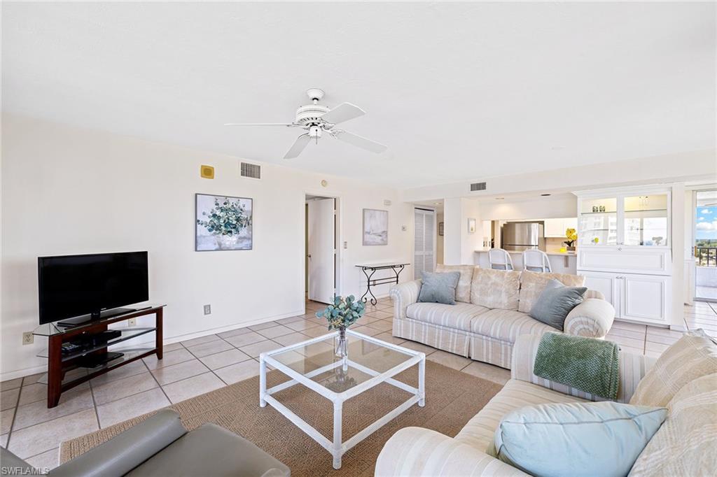 VANDERBILT LANDINGS - Residential