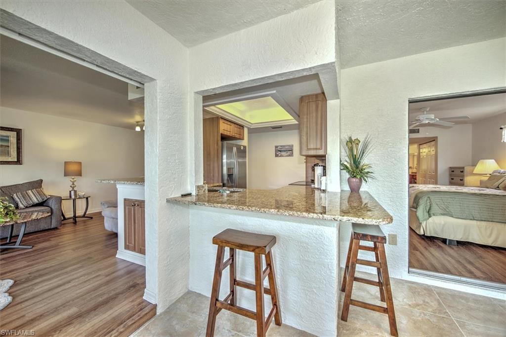 OAKMONT VILLAGE - Residential