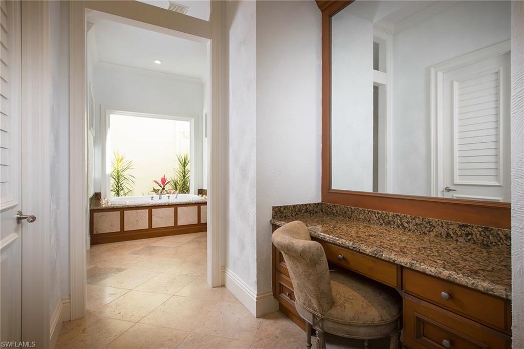 PARK SHORE - Residential