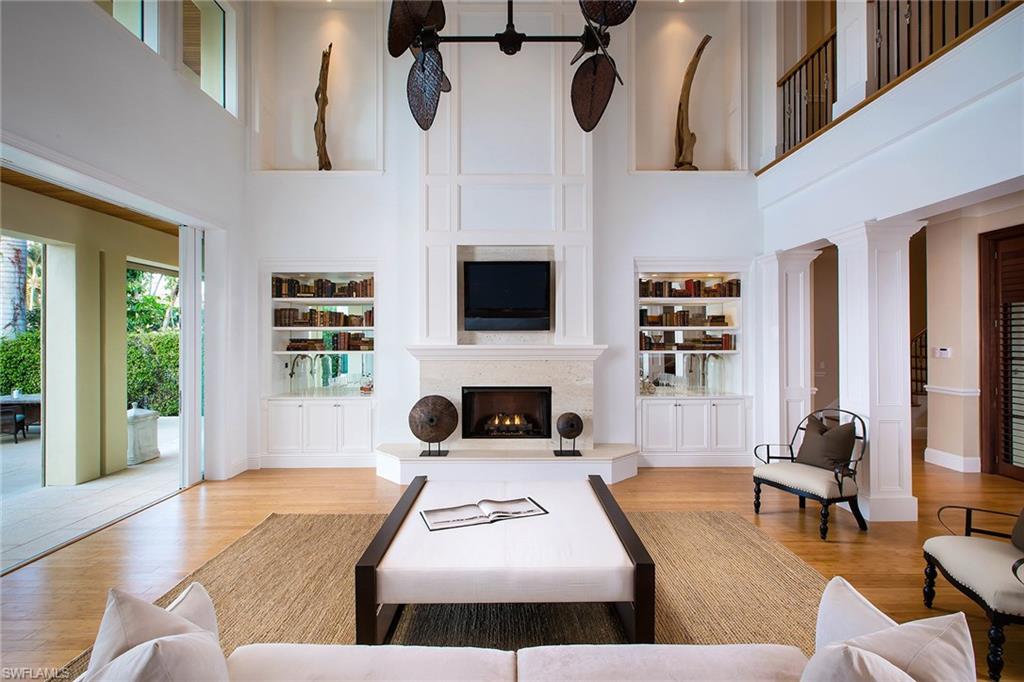 PARK SHORE - Residential