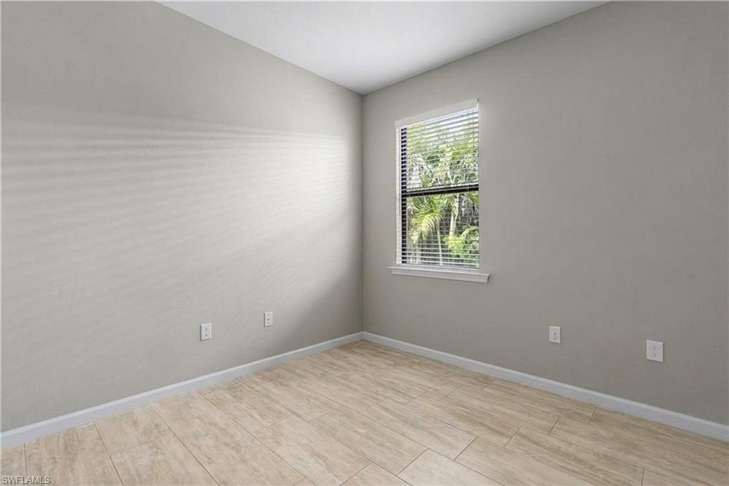 CORKSCREW SHORES - Residential