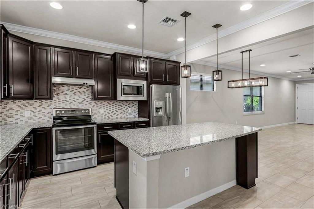 20304 Corkscrew Shores BLVD