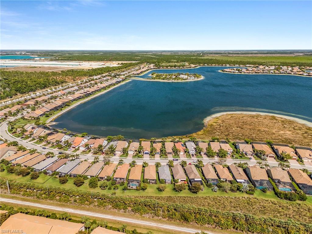 CORKSCREW SHORES - Residential