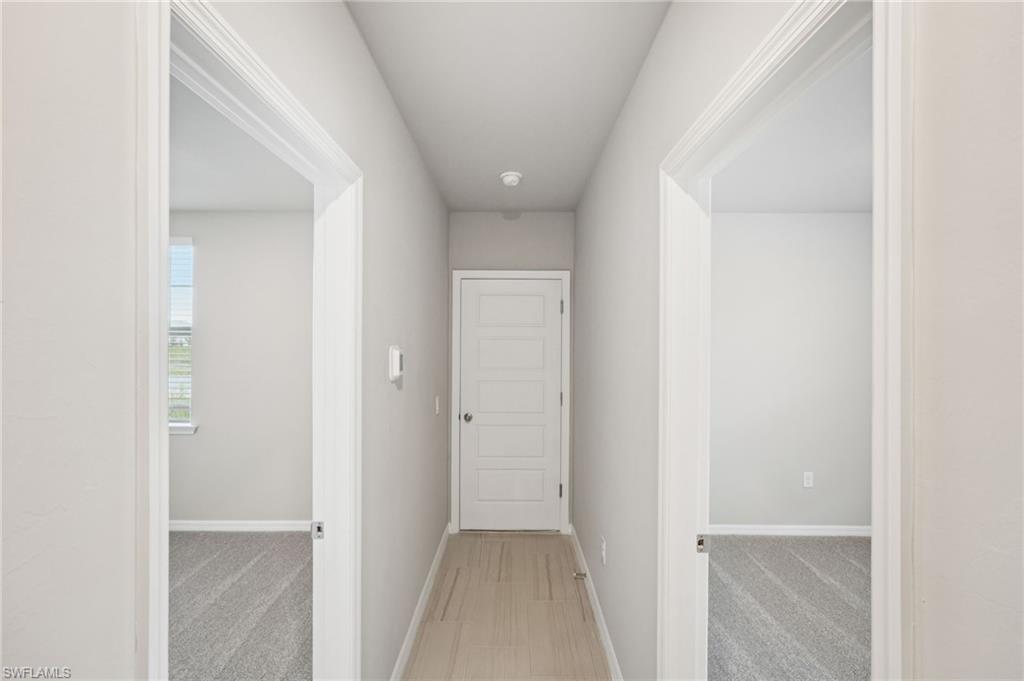 CRESCENT LAKES - Residential