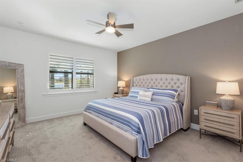 HAMPTON LAKES - Residential