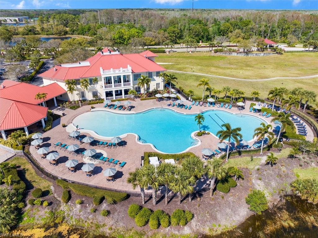 HAMPTON LAKES - Residential