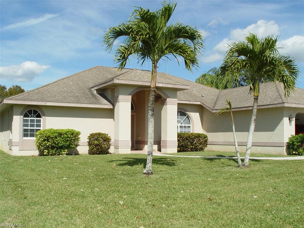 CAPE CORAL - Residential