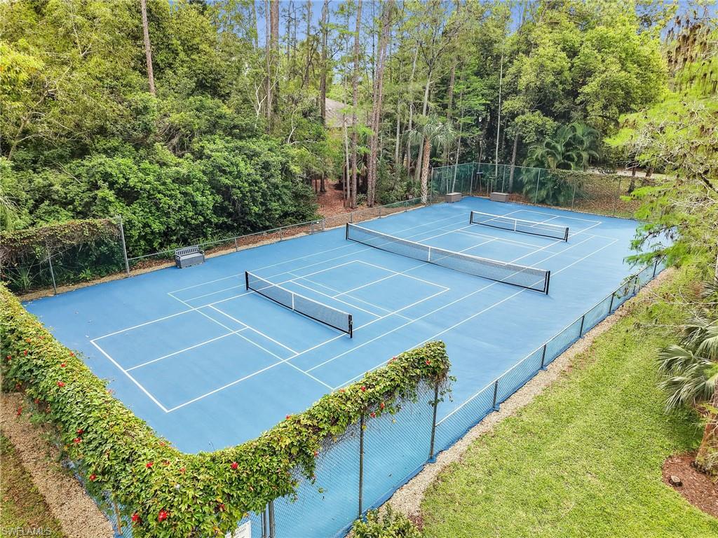 WOODMERE LAKE CLUB - Residential