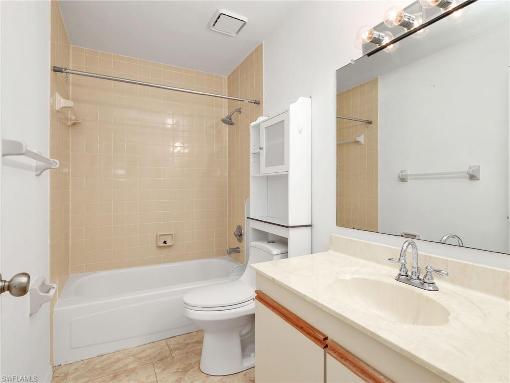 WOODMERE LAKE CLUB - Residential