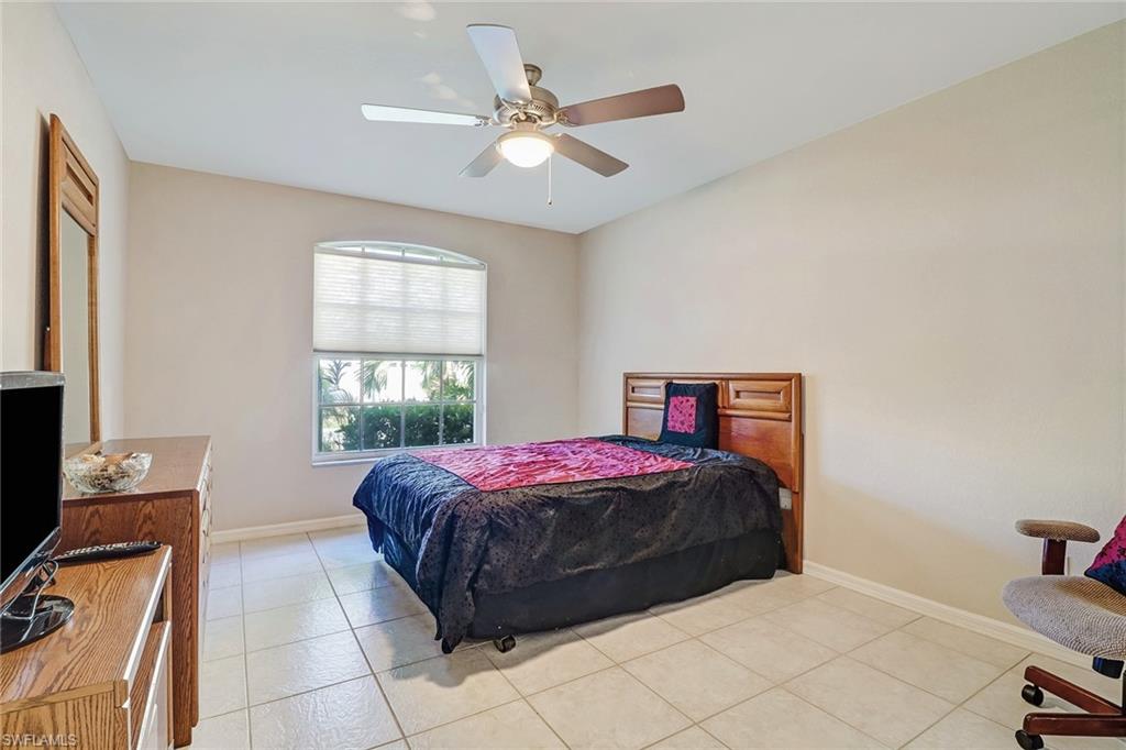 REFLECTION LAKES - Residential