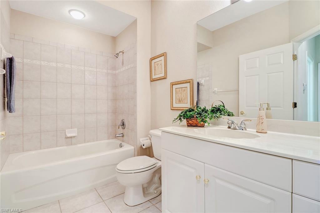 REFLECTION LAKES - Residential