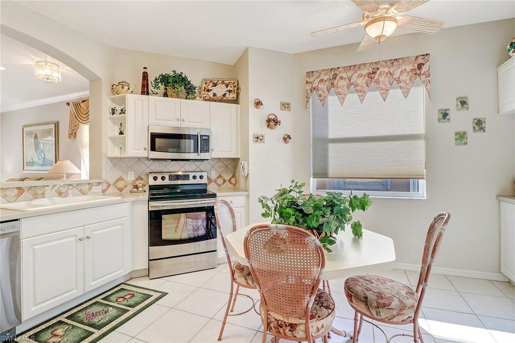 REFLECTION LAKES - Residential