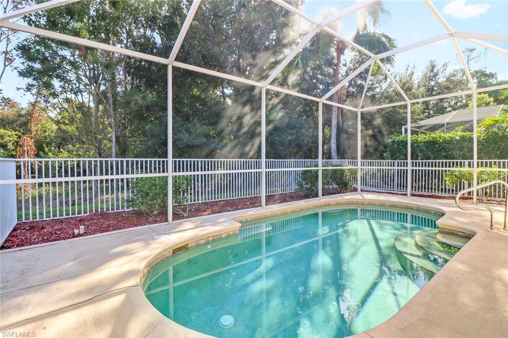 REFLECTION LAKES - Residential