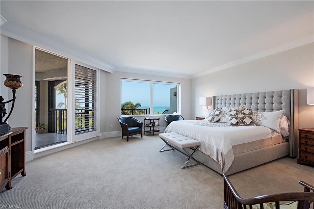 CARLYSLE AT BAY COLONY - Residential