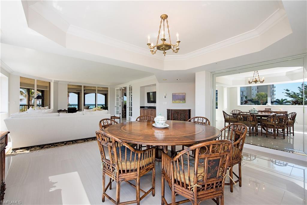 CARLYSLE AT BAY COLONY - Residential