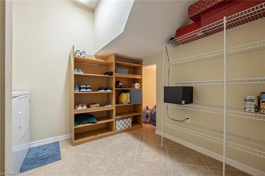 SUMMIT PLACE - Residential