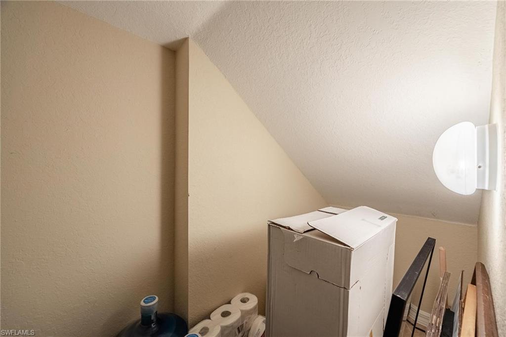 SUMMIT PLACE - Residential