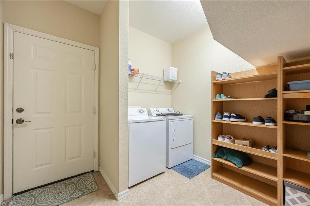 SUMMIT PLACE - Residential