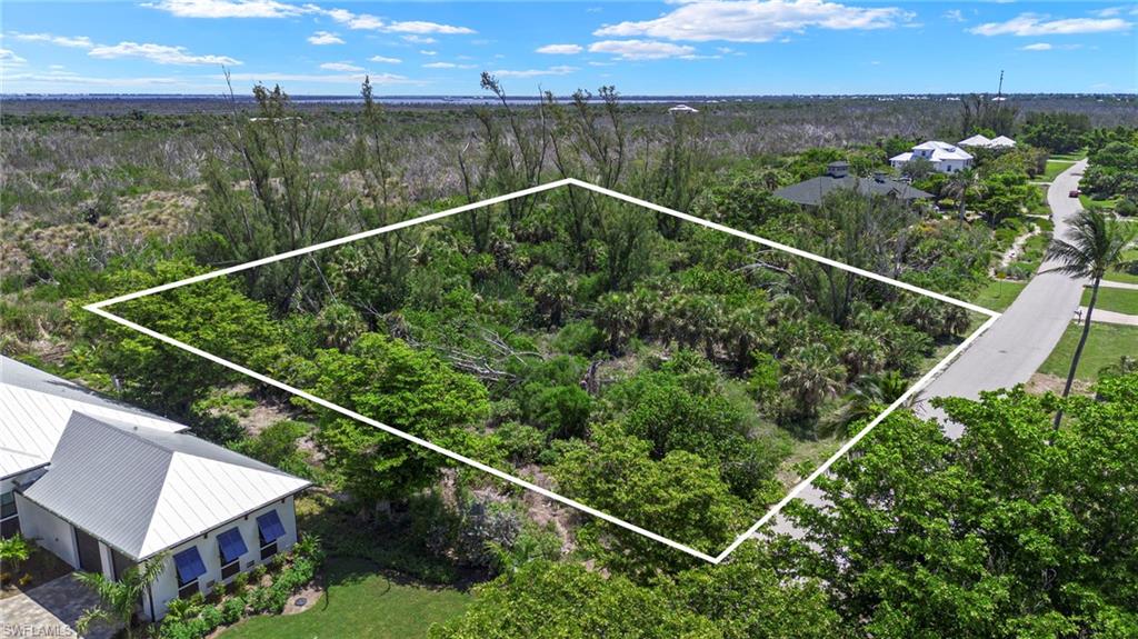 LITTLE LAKE MUREX - Land