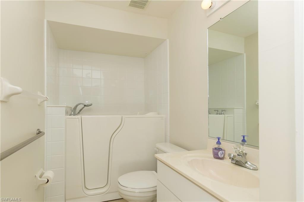 SABAL SPRINGS GOLF AND RACQUET CLUB - Residential