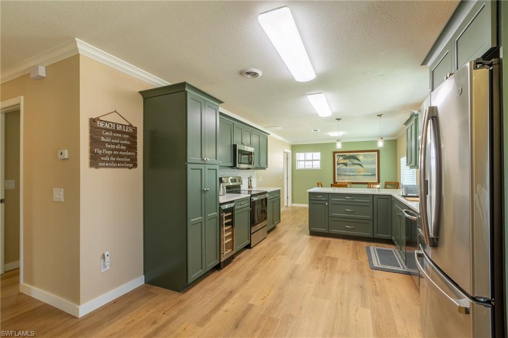 MID ISLAND UNRECORDED SUBDIVISION - Residential